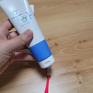 [심폐소생소] 무불소 임산부 천연 치약 — 5점을 준 리뷰어가 2021년 8월 올린 사용 사진