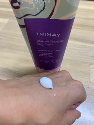 트리마이 주름개선 기능성의 퍼퓸 바디케어, 힐링 베리어 바디크림 3종 택1 — 5점을 준 리뷰어가 2022년 10월 올린 사용 사진