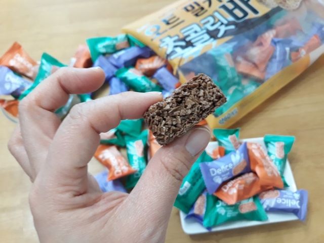 델리스 오트 밀키 초콜릿 바 리뷰 사진