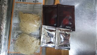 [한면원] 비빔국수 2인분 — 5점을 준 리뷰어가 2022년 8월 올린 사용 사진