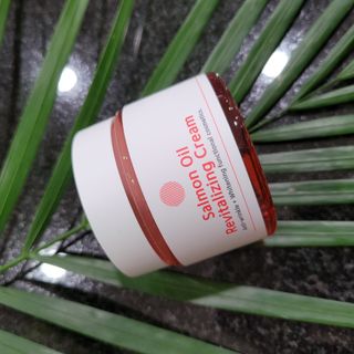 아이앤립 / EYENLIP 아이앤립 연어오일 리바이탈라이징 토너+앰플+크림 3종 세트 — 5점을 준 리뷰어가 2021년 6월 올린 사용 사진