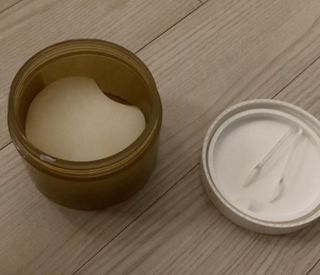 스킨1004 [SKIN1004] 마다가스카르 센텔라 퀵 카밍 패드 70매 130ml — 5점을 준 리뷰어가 2024년 9월 올린 사용 사진