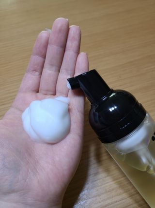 헤어플러스 콴디 아침세안제 폼클렌징 퓨어 어니스티 모닝클렌저 — 5점을 준 리뷰어가 2021년 3월 올린 사용 사진