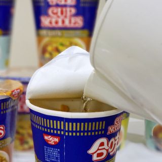 NISSIN 닛신 컵누들  4종 - 씨푸드오리지날, 씨푸드 스파이시, 씨푸드 커리, 씨푸드 XO소스 — 5점을 준 리뷰어가 2021년 11월 올린 사용 사진