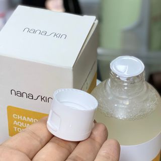 나나스킨 캐모마일아쿠아수딩토너 — 5점을 준 리뷰어가 2021년 5월 올린 사용 사진