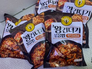 한성기업 무볼레 왕건더기 볶음밥 묵은지삼겹살 — 4.5점을 준 리뷰어가 2021년 10월 올린 사용 사진