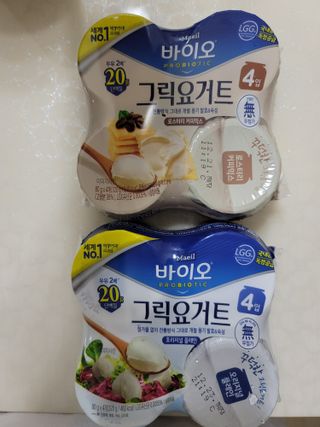 매일바이오 그릭요거트 오리지널 플레인 4개, 로스터리 커피믹스 4개 — 5점을 준 리뷰어가 2021년 12월 올린 사용 사진