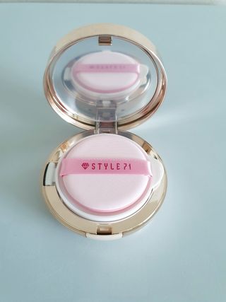 트윙클라 풀 커버 럭셔리 쿠션 S 21호,23호 — 5점을 준 리뷰어가 2022년 6월 올린 사용 사진