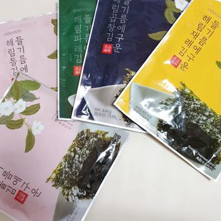 [해림맛김] 들기름에 구운 바삭바삭 김 4종 세트 + 1종 랜덤발송 총5개입 — 5점을 준 리뷰어가 2021년 2월 올린 사용 사진