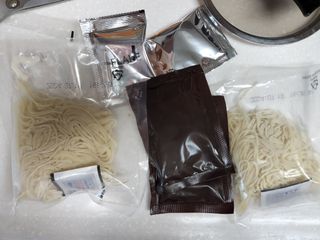 [한면원] 비빔국수 2인분 — 5점을 준 리뷰어가 2022년 8월 올린 사용 사진