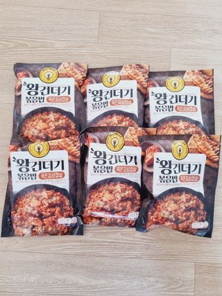 한성기업 무볼레 왕건더기 볶음밥 묵은지삼겹살 — 5점을 준 리뷰어가 2021년 10월 올린 사용 사진