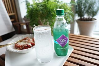 몽베스트 Montbest with Sparkling water Plain 20병 — 5점을 준 리뷰어가 2022년 10월 올린 사용 사진