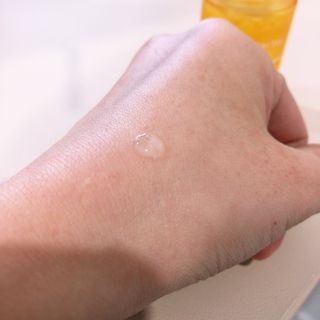 체르엠 스템앤셀 비타민 브라이트닝 에센스 30ml 1개 — 5점을 준 리뷰어가 2021년 11월 올린 사용 사진