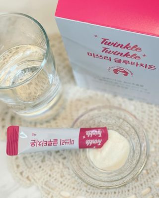 메디포스트 모비타 미쓰리 글루타치온 30포 — 5점을 준 리뷰어가 2023년 1월 올린 사용 사진