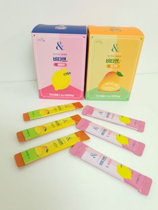 비타앤C 레몬맛, 망고맛 — 5점을 준 리뷰어가 2021년 5월 올린 사용 사진