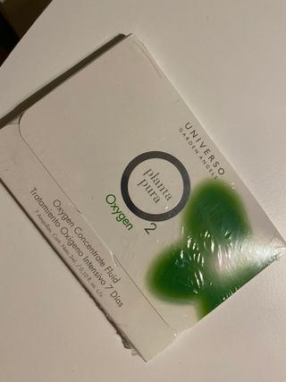 유니베르소 산소앰플 7일 집중케어 앰플 — 5점을 준 리뷰어가 2021년 6월 올린 사용 사진