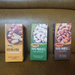 짜먹는 이지견과 짜먹는 이지아몬드, 짜먹는 이지허니피넛, 짜먹는 이지캐슈넛 각 10g X  10포 — 5점을 준 리뷰어가 2021년 3월 올린 사용 사진