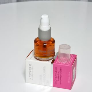 유니베르소 로즈힙 오일 15ml — 5점을 준 리뷰어가 2021년 7월 올린 사용 사진