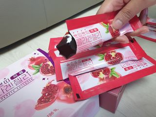 헬스업_쁘띠쁘띠석류콜라겐젤리_20g x 14포 — 4.5점을 준 리뷰어가 2020년 12월 올린 사용 사진
