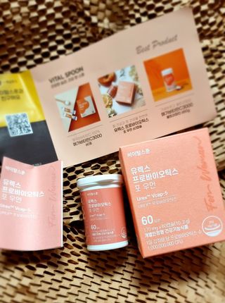 [바이탈스푼] 여성 질 유산균, 유렉스프로바이오틱스 포 우먼 (60캡슐) — 5점을 준 리뷰어가 2022년 7월 올린 사용 사진