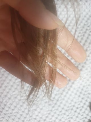 라로지크 X3 리페어 퍼퓸 헤어팩 150mℓ — 5점을 준 리뷰어가 2021년 12월 올린 사용 사진