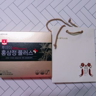서울약사신협_투데이홍삼정플러스스틱_10g x 30포 — 5점을 준 리뷰어가 2021년 5월 올린 사용 사진