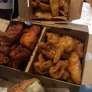 [교촌치킨 영등포역점] 치킨 메뉴 중 택1 — 5점을 준 리뷰어가 2021년 1월 올린 사용 사진