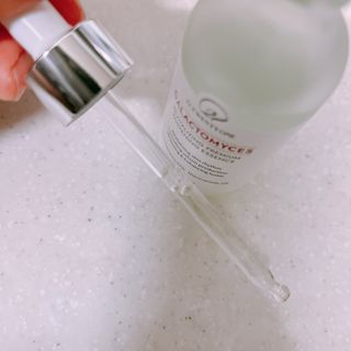 오투에니원 갈락토미세스 리바이탈라이징 프리미엄 화이트닝 에센스 50ml — 5점을 준 리뷰어가 2023년 1월 올린 사용 사진