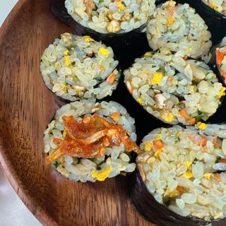 해풀잎 누구나 김밥*1ea [(혼합야채 35g *1ea,  김밥김 (5g, 5ea),  양념간장 (6g, 5ea), 참기름(5g, 2ea)] — 5점을 준 리뷰어가 2022년 7월 올린 사용 사진