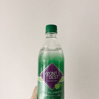 몽베스트 Montbest with Sparkling water Lime20병 — 4.5점을 준 리뷰어가 2021년 10월 올린 사용 사진
