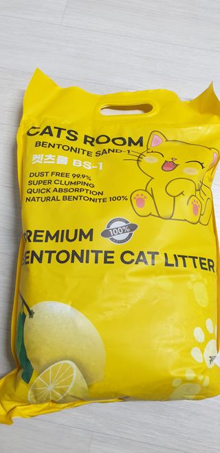 겟플렉스 켓플렉스 캣츠룸BS-1 고양이모래 4kg — 4점을 준 리뷰어가 2020년 12월 올린 사용 사진