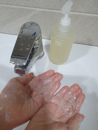 에일리언오더즈 센티드 핸드 앤 바디 워시 290ml (3종 택1) — 5점을 준 리뷰어가 2023년 8월 올린 사용 사진