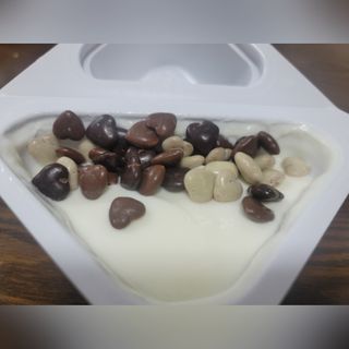 남양유업 또깍 접어 떠먹는 불가리스 2종 — 4점을 준 리뷰어가 2021년 1월 올린 사용 사진