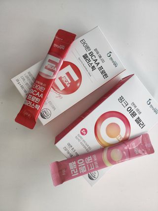 인디닥터 면역 생생 핑크 이뮨 젤리 + 타이탄 BCAA 프로틴 젤리스틱 — 5점을 준 리뷰어가 2022년 5월 올린 사용 사진