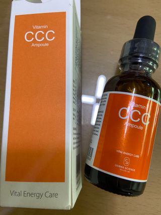 더마 사이언스 비타민 CCC 앰플 기미 브라이트닝 세럼 30ml — 5점을 준 리뷰어가 2021년 8월 올린 사용 사진