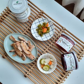 [제주피클] 수제피클 6종세트 (알싸, 달콤, 매콤, 새콤, 모듬, 아삭) — 5점을 준 리뷰어가 2022년 5월 올린 사용 사진