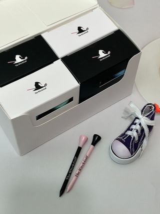 더위치골프(thewitchgolf) 프리미엄 골프 공 더위치골프 매트 펄 컬러의 3피스볼 더위치골프 골프볼 선물세트 — 5점을 준 리뷰어가 2023년 9월 올린 사용 사진