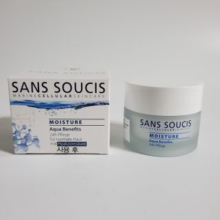 산수시 아쿠아 베네핏 24h 수부지 물광 속건조 수분크림 50ml — 5점을 준 리뷰어가 2021년 7월 올린 사용 사진