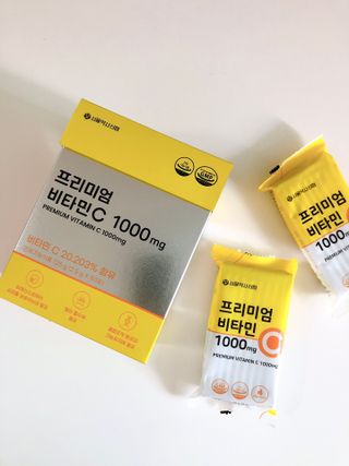 서울약사신협 프리미엄 비타민C 1,000mg_2.5g x 50포 — 5점을 준 리뷰어가 2021년 10월 올린 사용 사진