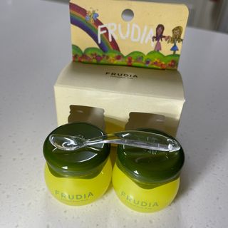 [후르디아] 유아부터 어른까지, 안심 아보카도 립밤 듀오 세트 — 5점을 준 리뷰어가 2024년 2월 올린 사용 사진