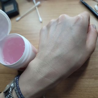 바이오오일 [바이오-오일] 드라이 스킨 젤 100ml — 4점을 준 리뷰어가 2021년 10월 올린 사용 사진