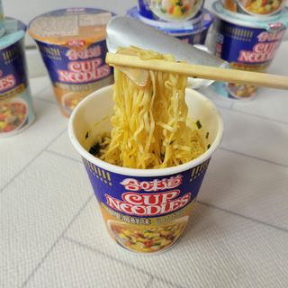 NISSIN 닛신 컵누들  4종 - 씨푸드오리지날, 씨푸드 스파이시, 씨푸드 커리, 씨푸드 XO소스 — 5점을 준 리뷰어가 2022년 4월 올린 사용 사진