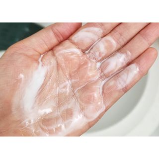 스킨큐어 산다화 순한 클렌징 동백 오일 200ml — 5점을 준 리뷰어가 2023년 4월 올린 사용 사진