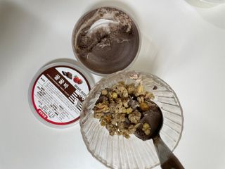 [브레이브퀸] 수제 그릭 요거트 + 그래놀라 세트 — 5점을 준 리뷰어가 2021년 12월 올린 사용 사진