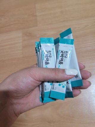 프리마인 유산균 국가지정연구소 선정, 살아있는 생유산균 200억 마리의 힘. 유산균n굿바이옴플러스 — 5점을 준 리뷰어가 2021년 12월 올린 사용 사진