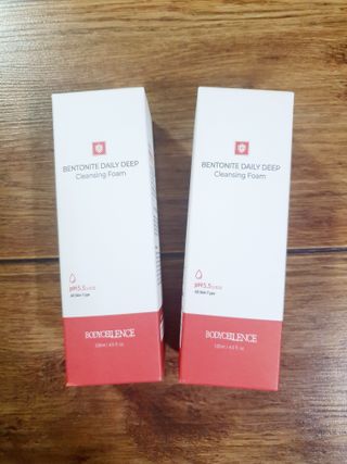 바디셀런스 벤토나이트 데일리 약산성 딥클렌징폼 120ml — 5점을 준 리뷰어가 2021년 12월 올린 사용 사진