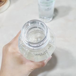 아쿠아스 플레이버워터 ★[아쿠아스] 제로칼로리 플레이버워터 복숭아/청포도 1BOX 20개입 — 5점을 준 리뷰어가 2021년 4월 올린 사용 사진