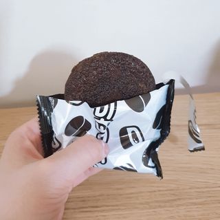롯데제과 까망카스타드 더블초코 — 5점을 준 리뷰어가 2021년 5월 올린 사용 사진