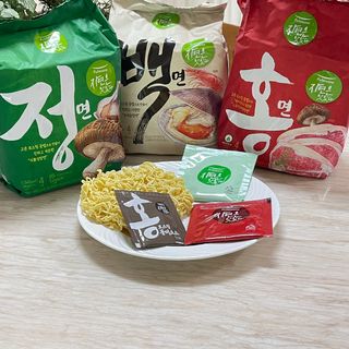 [풀무원] 자연은맛있다 정면, 백면, 홍면  세트 — 5점을 준 리뷰어가 2021년 4월 올린 사용 사진