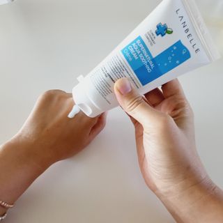 랑벨 수퍼내츄럴 아쿠아 수딩 크림 100ml — 5점을 준 리뷰어가 2022년 5월 올린 사용 사진